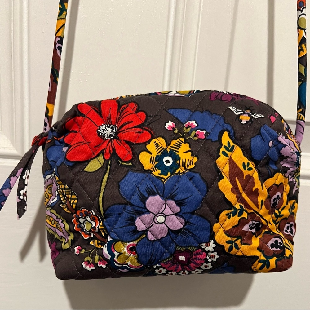 Vera Bradley Blake Crossbody Bag in Pattern Colorful Bouquet Floral Preppy